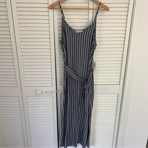 Carve Designs Macy‎ Dress Navy Stripe Women’s Large Relaxed Cami Maxi Dress NWT